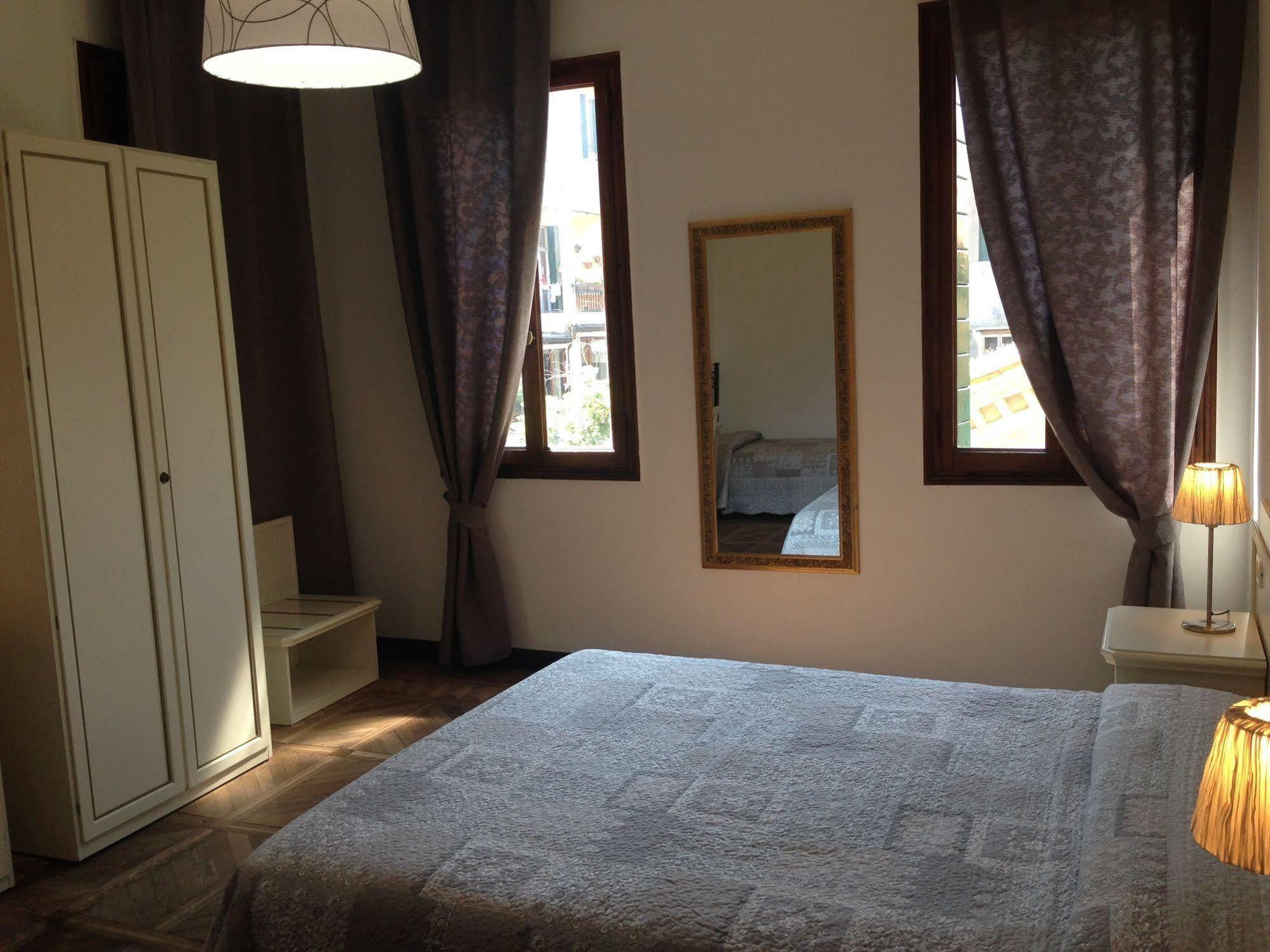 Guest House Loredana Venedig Exterior foto